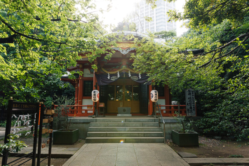 芝東照宮の社殿（Tha main hall of Shiba Toshogu Shrine）