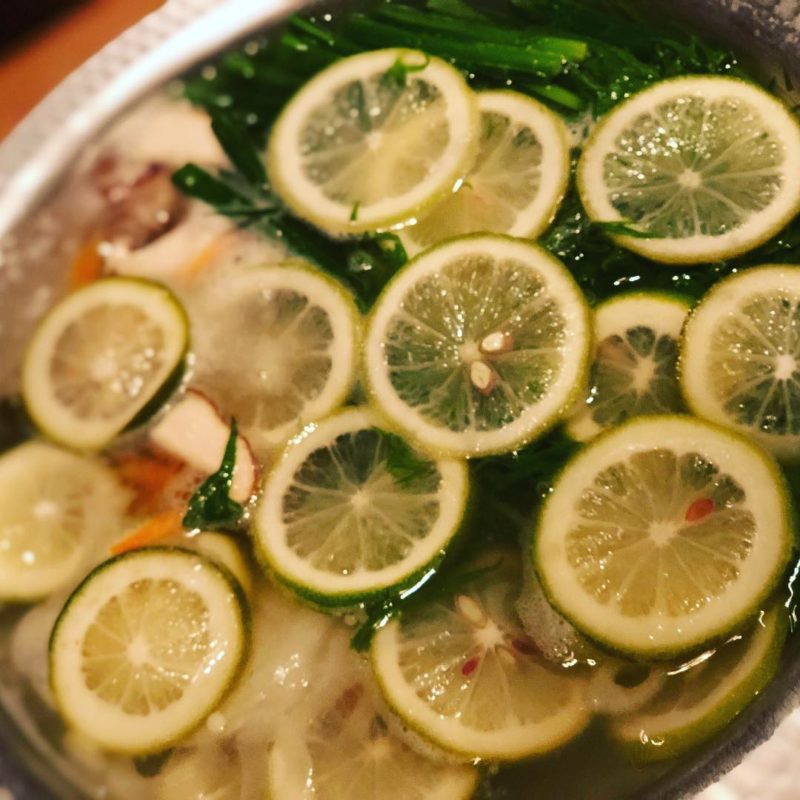 RIVAのレモン鍋（Lemon Hot Pot offered by RIVA）