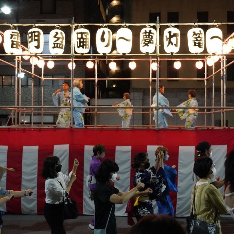 雷門盆踊り（Kaminarimon　Bon Odori dancing）