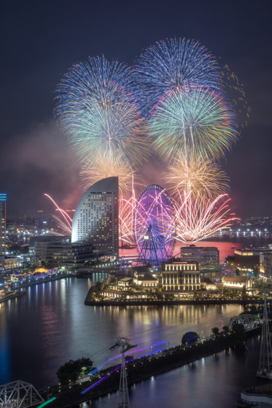 横浜の花火（fireworks in Yokohama）