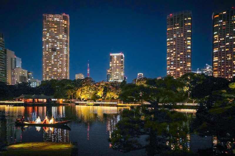 月を愛で、伝統芸能を楽しむ。浜離宮で特別な秋の夜