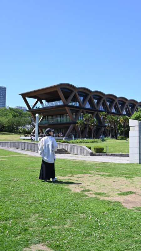 みなとみらいの新名所。横浜ティンバーワーフと話題の人気グルメを満喫